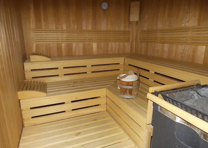 Strandnahe Fewo Mit Balkon Und Eingeschraenktem Meerblick, Residenz Bel Vital Wohnung 44, Binz *